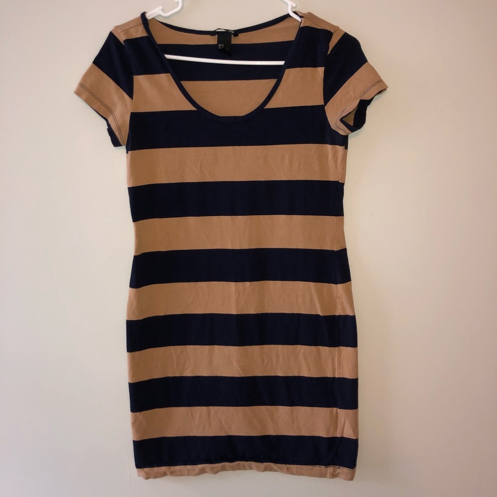 T-shirt dress